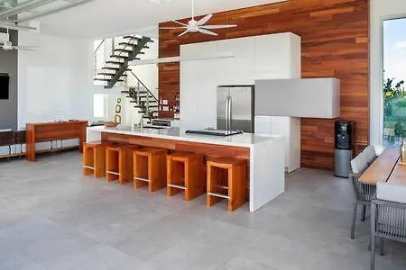 Oceanside 2 Bedroom Luxury Villa With Private Pool, 500Ft From Long Bay Beach -V6 Turks And Caicos Islands