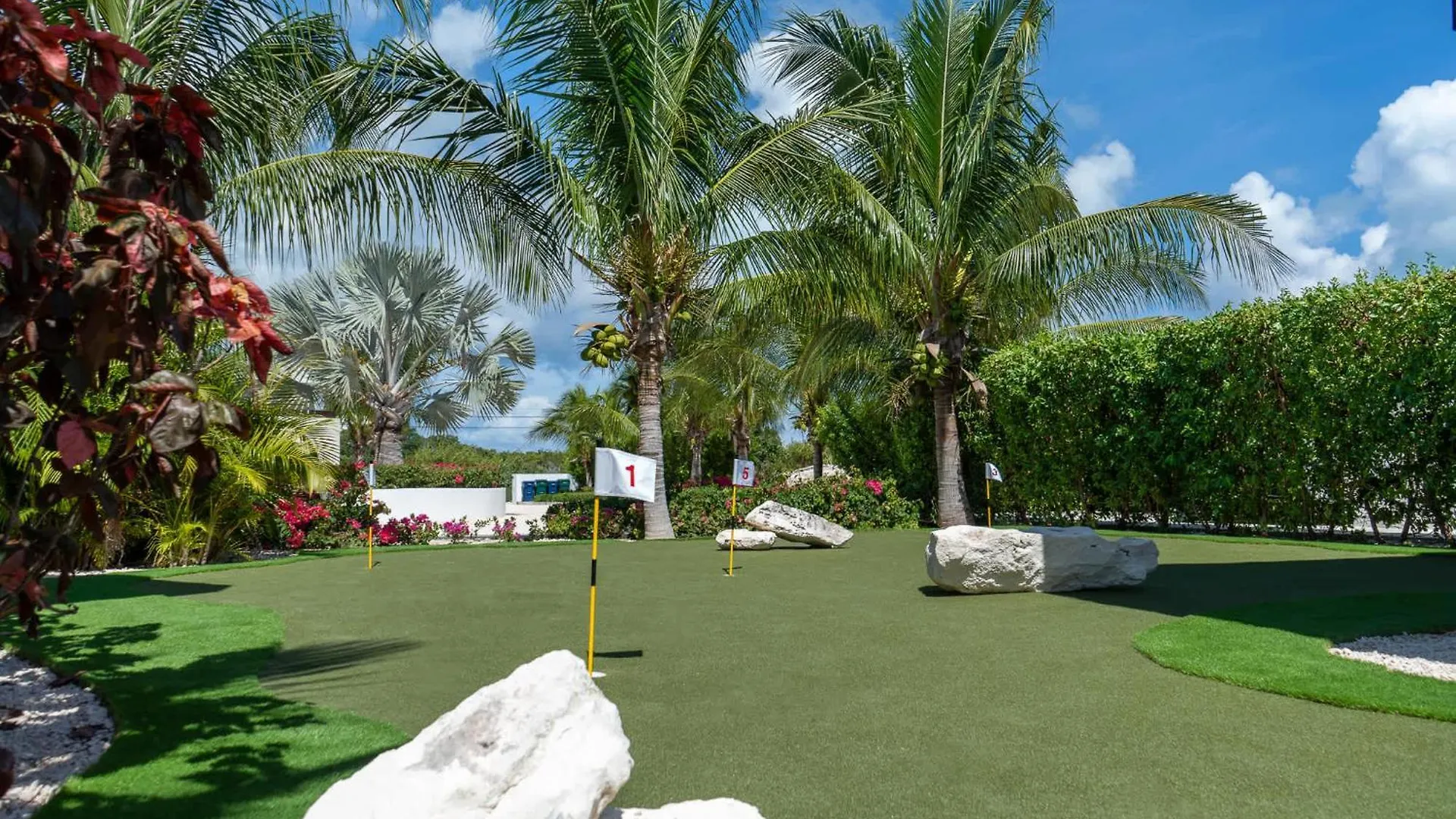 Oceanside 2 Bedroom Luxury Villa With Private Pool, 500Ft From Long Bay Beach -V6 Turks And Caicos Islands