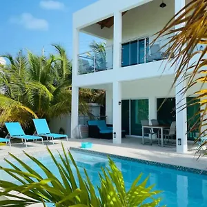 Aparthotel Modern At Grace Bay, Turks And Caicos Islands, Long Bay
